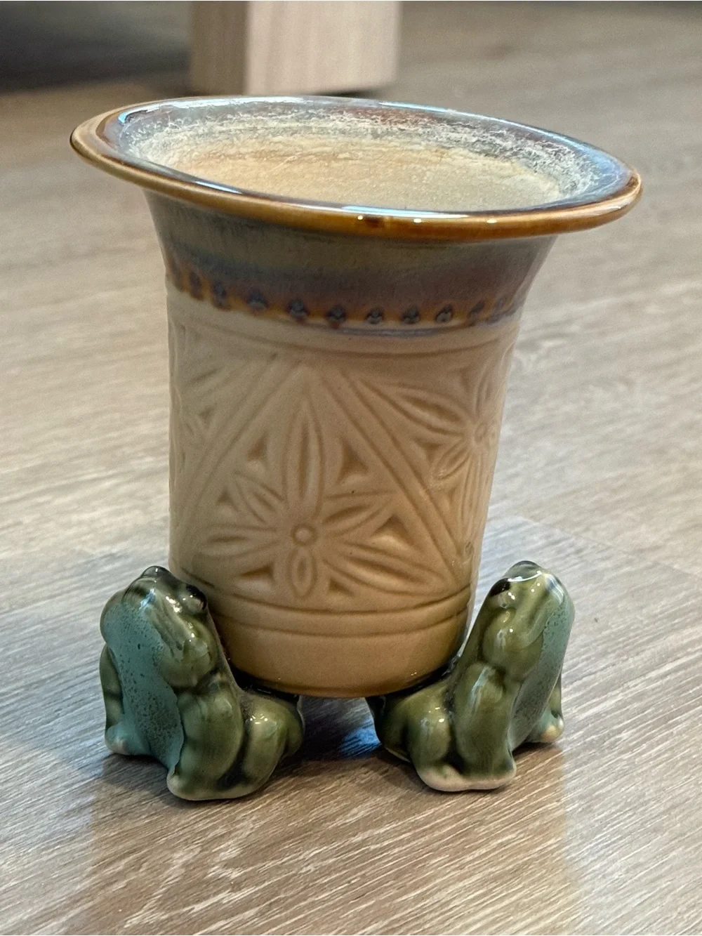 Vintage Three Frog Ceramic Bud Vase Mini Planter Cottagecore Earth Tones Decor - Picture 2 of 7